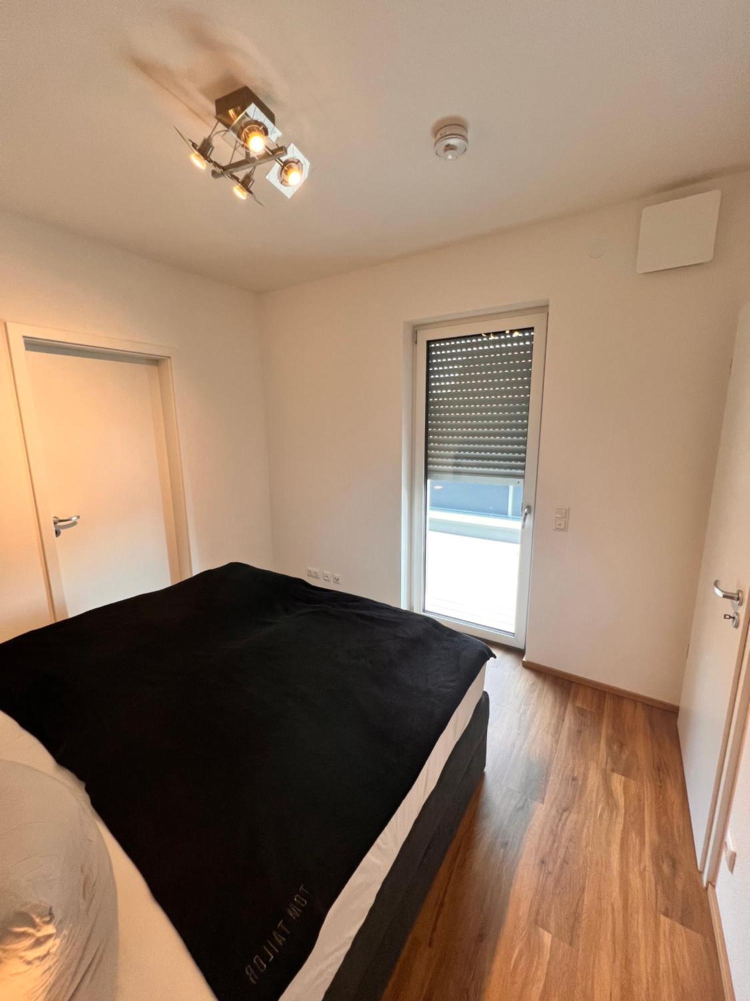 Modernes City-Apartment - Top-Lage In Nuernberg Εξωτερικό φωτογραφία