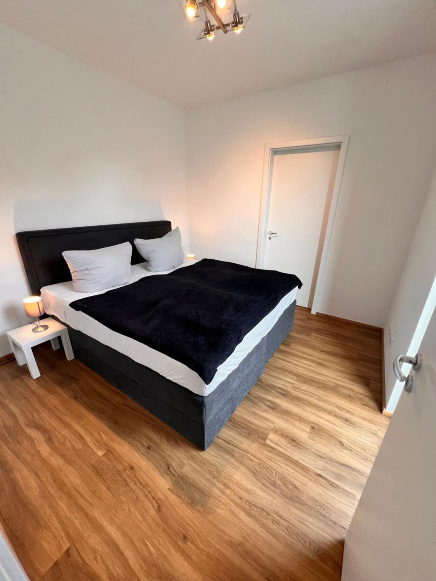 Modernes City-Apartment - Top-Lage In Nuernberg Εξωτερικό φωτογραφία