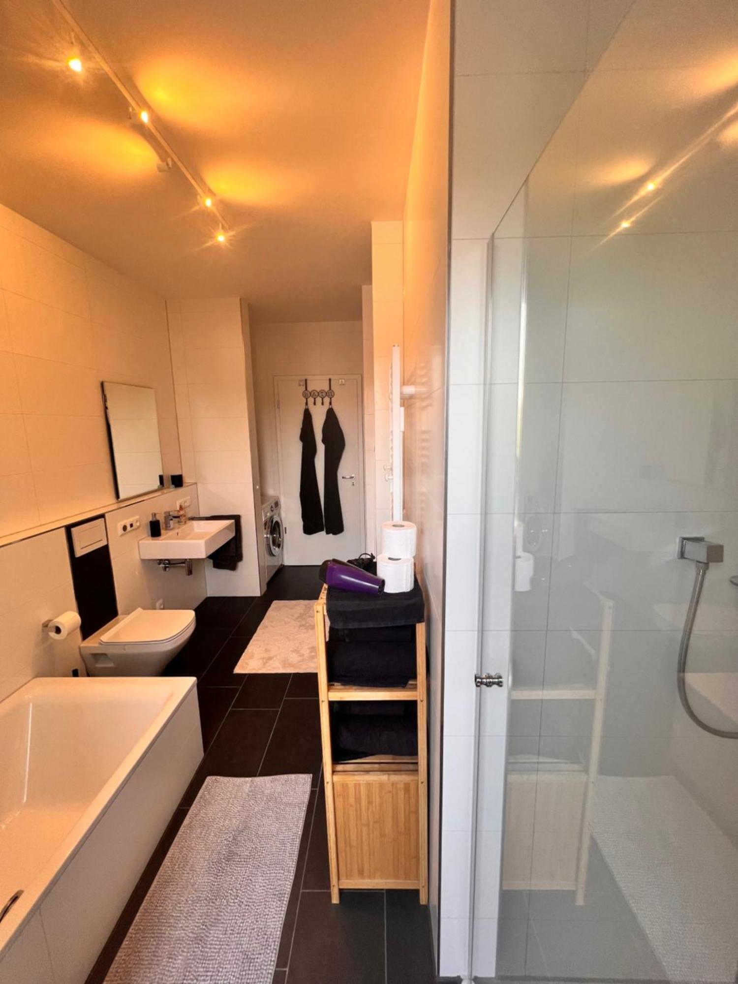 Modernes City-Apartment - Top-Lage In Nuernberg Εξωτερικό φωτογραφία